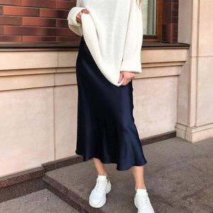 Forever 21 Satin Midi skirt